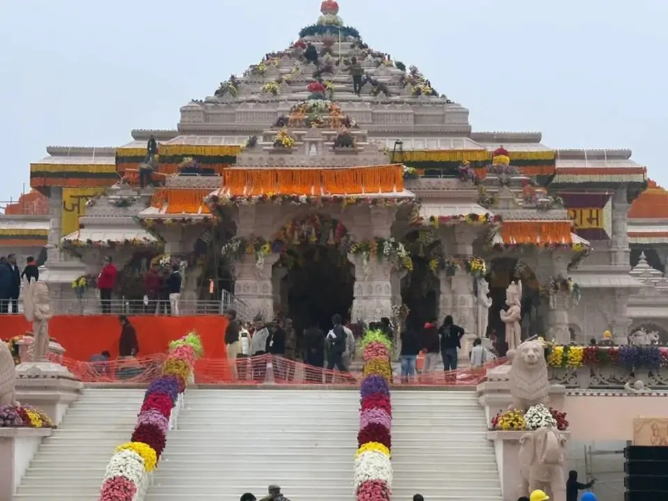Raj Travel Agency Sacred Tour Fleet